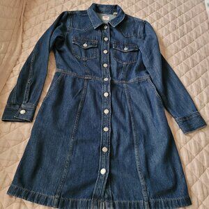 Classic Levis Size Small Button-Up Dress